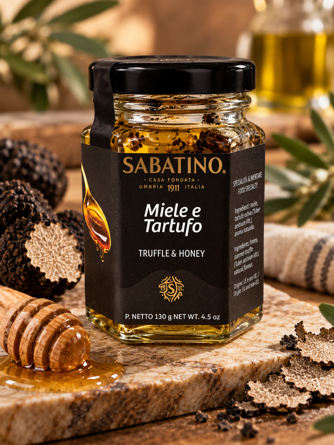 Sabatino Trüffelhonig 130 g mit Servieridee in italienischem Ambiente