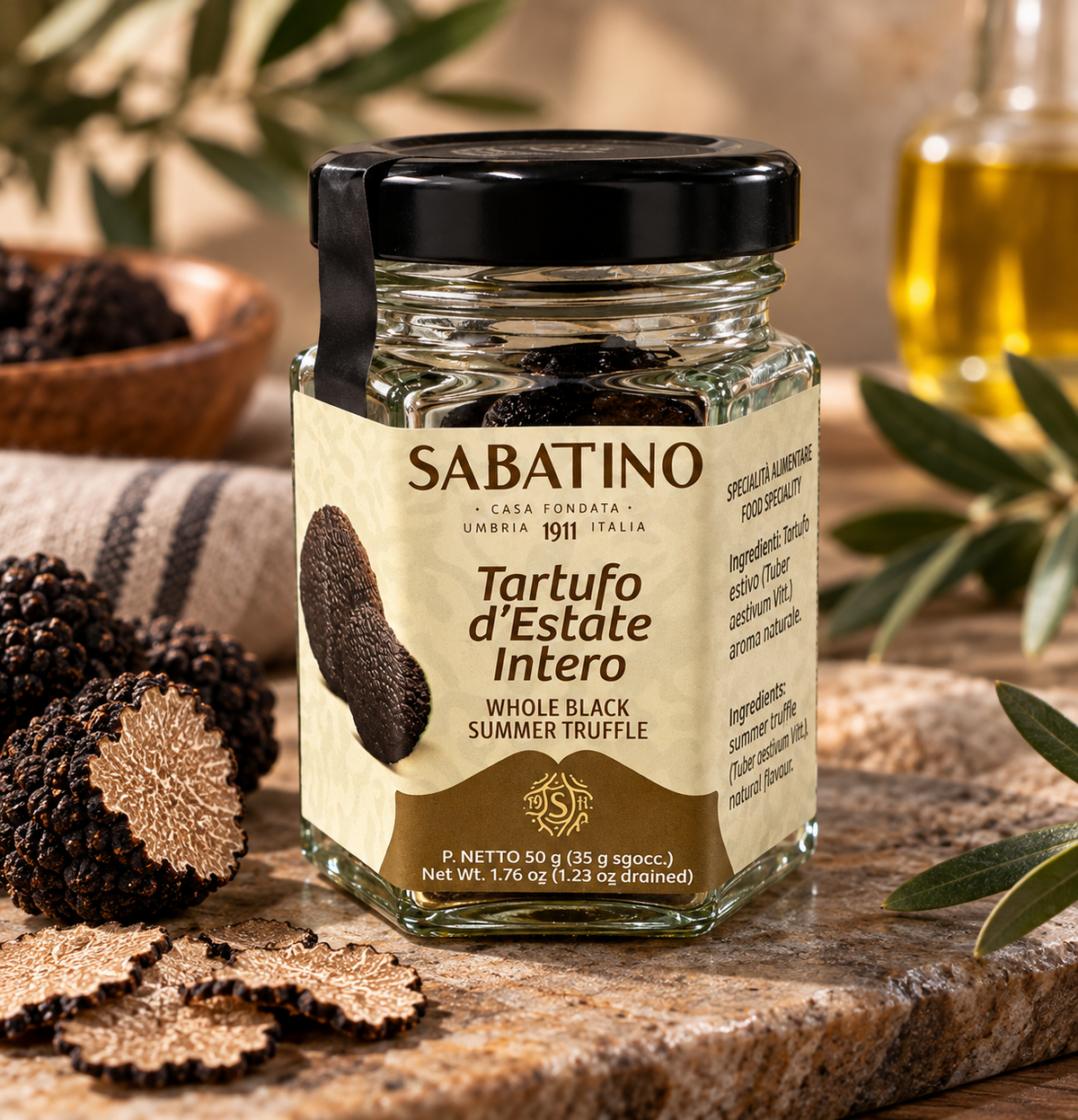 Sabatino ganzer schwarzer Sommertrüffel 50 g im italienischen Ambiente